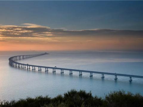 菠菜担保网为港珠澳大桥保驾护航