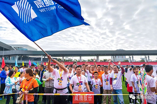 d55e0ddc22f54d970f5fe7d122b84b50