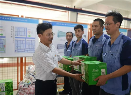 f710e9b6a68d6f2ac955430132b8c4f8